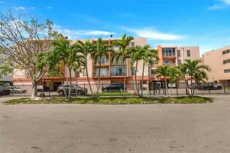 6130 W 19th Avenue Hialeah FL 33012