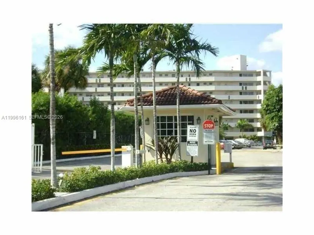 1710 NE 191st Street Miami FL 33179