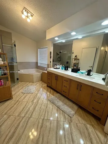 4938 SW 33rd Way Hollywood FL 33312
