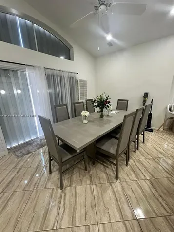 4938 SW 33rd Way Hollywood FL 33312