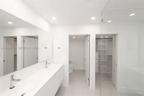 151 Crandon Boulevard Key Biscayne FL 33149