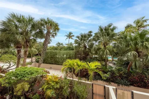 151 Crandon Boulevard Key Biscayne FL 33149
