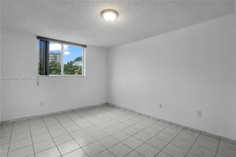1688 West Avenue Miami Beach FL 33139