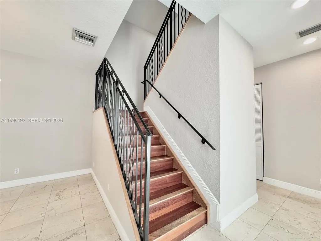 504 SW 4th Avenue Fort Lauderdale FL 33315