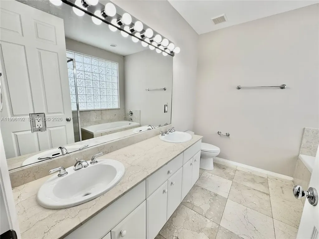 504 SW 4th Avenue Fort Lauderdale FL 33315