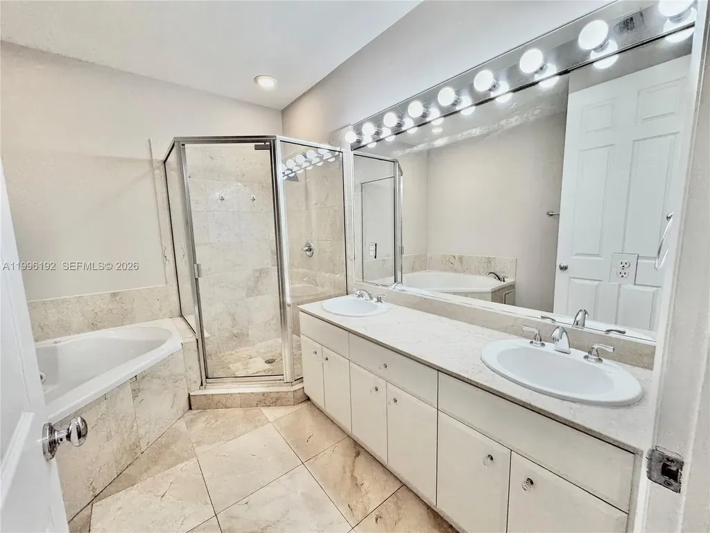 504 SW 4th Avenue Fort Lauderdale FL 33315