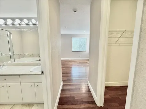 504 SW 4th Avenue Fort Lauderdale FL 33315
