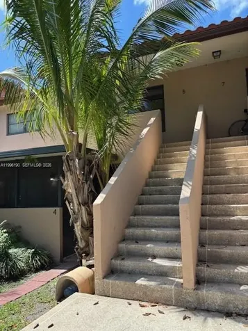 9050 Jacaranda Lane Plantation FL 33324