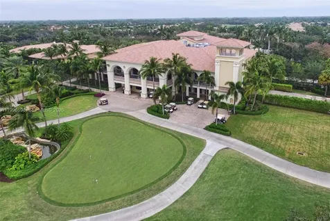 678 Hermitage Circle Palm Beach Gardens FL 33410