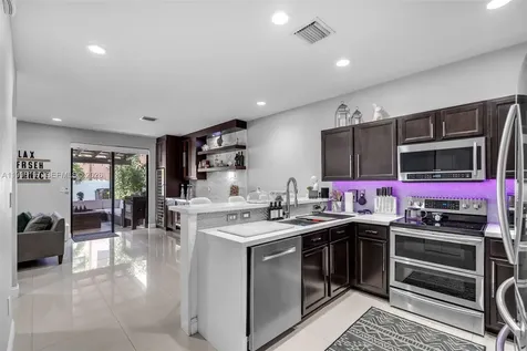 3446 W 90th Street Hialeah FL 33018