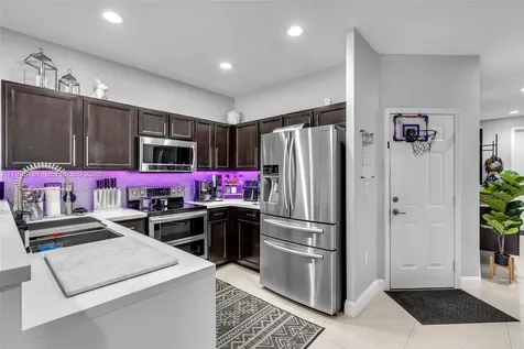 3446 W 90th Street Hialeah FL 33018