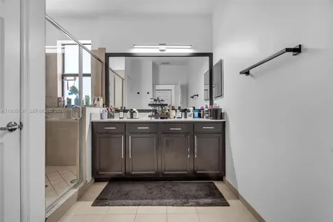 3446 W 90th Street Hialeah FL 33018