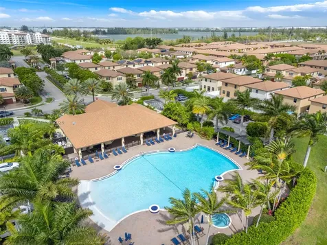 3446 W 90th Street Hialeah FL 33018
