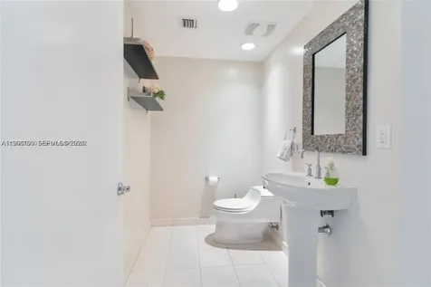 3535 S Ocean Drive Hollywood FL 33019
