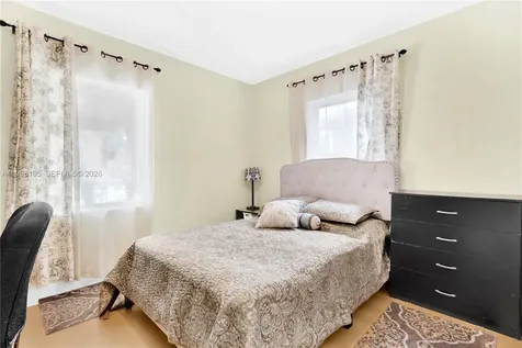 6133 SW 62nd Terrace South Miami FL 33143