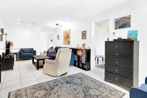 6133 SW 62nd Terrace South Miami FL 33143
