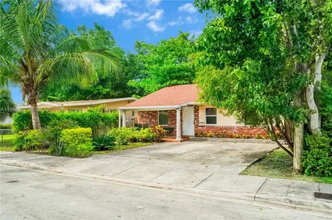 6133 SW 62nd Terrace South Miami FL 33143