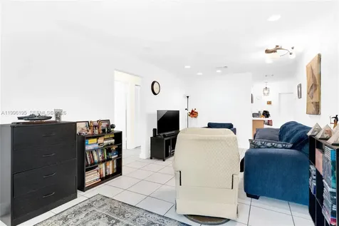 6133 SW 62nd Terrace South Miami FL 33143