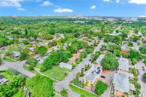 6133 SW 62nd Terrace South Miami FL 33143