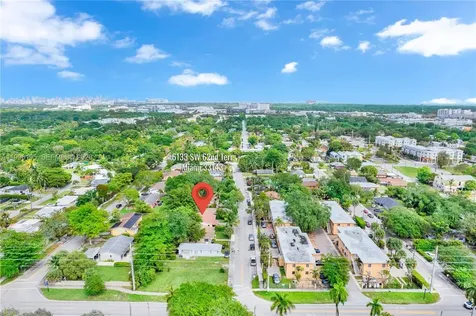 6133 SW 62nd Terrace South Miami FL 33143