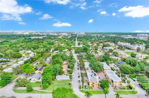 6133 SW 62nd Terrace South Miami FL 33143