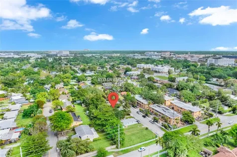 6133 SW 62nd Terrace South Miami FL 33143