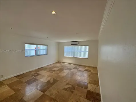 901 SE 2nd Court Fort Lauderdale FL 33301