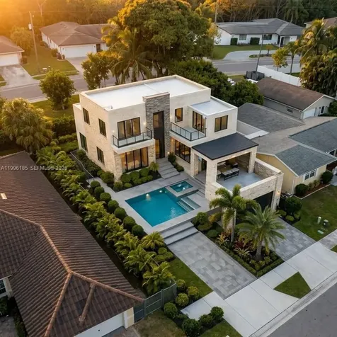 2941 NW 8th Place Fort Lauderdale FL 33311
