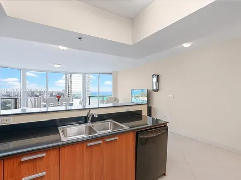 16699 Collins Avenue Sunny Isles Beach FL 33160