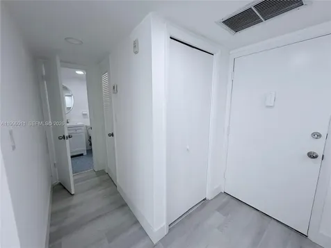 2980 Point East Drive Aventura FL 33160