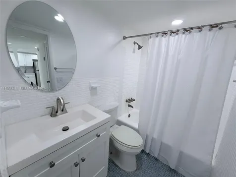 2980 Point East Drive Aventura FL 33160