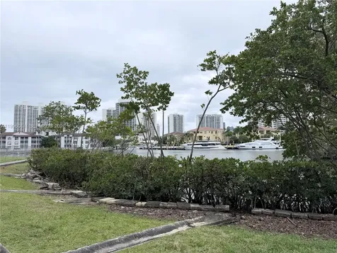 2980 Point East Drive Aventura FL 33160