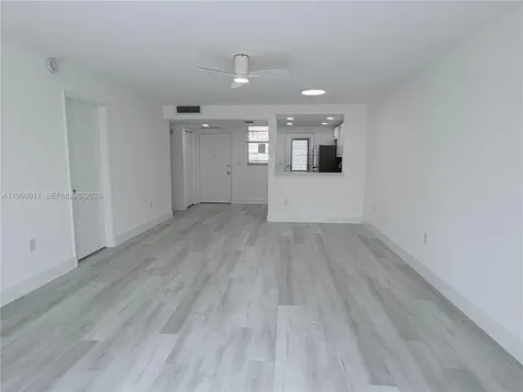 2980 Point East Drive Aventura FL 33160