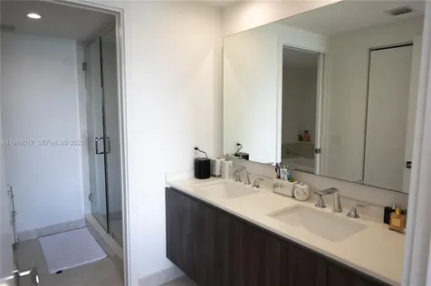 488 NE 18th Street Miami FL 33132
