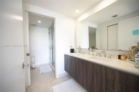 488 NE 18th Street Miami FL 33132