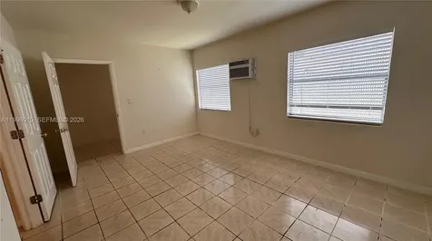 6345 N Miami Avenue Miami FL 33150