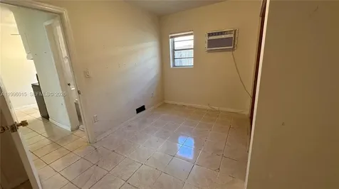 6345 N Miami Avenue Miami FL 33150