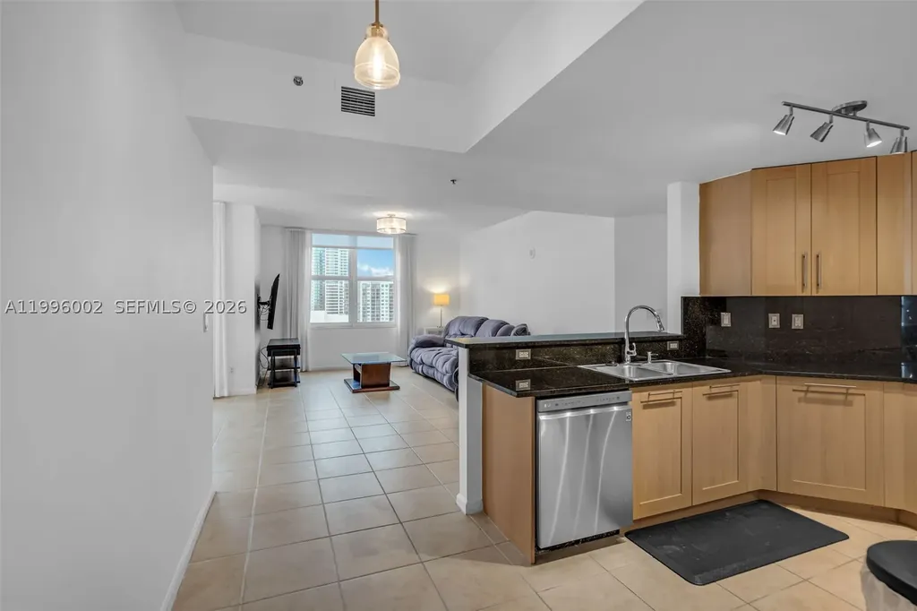 511 SE 5th Avenue Fort Lauderdale FL 33301