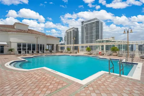 511 SE 5th Avenue Fort Lauderdale FL 33301
