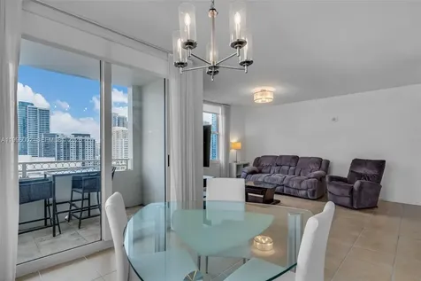 511 SE 5th Avenue Fort Lauderdale FL 33301