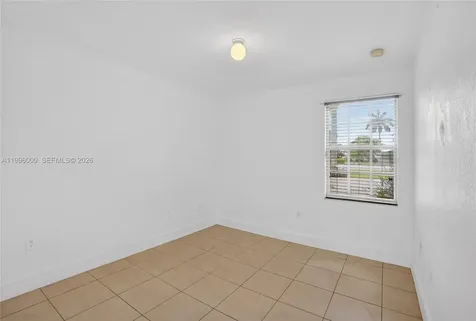 Miami FL 33186