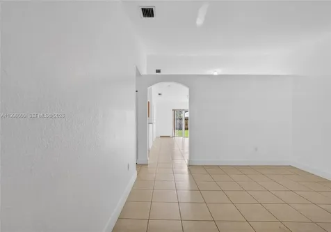 Miami FL 33186