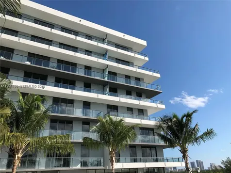 2960 NE 207th Street Aventura FL 33180