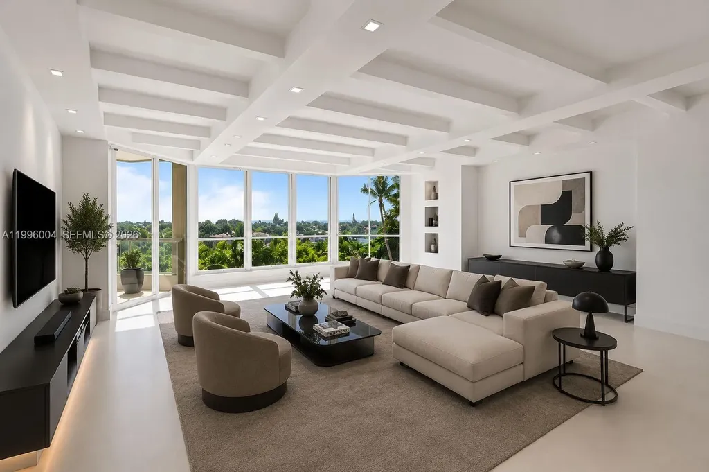 21150 Point Place Aventura FL 33180