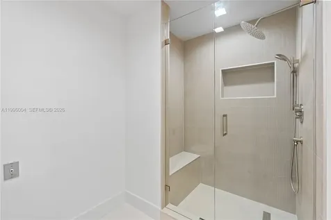 21150 Point Place Aventura FL 33180