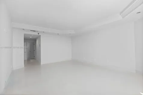 21150 Point Place Aventura FL 33180