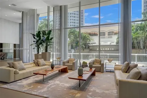 21150 Point Place Aventura FL 33180