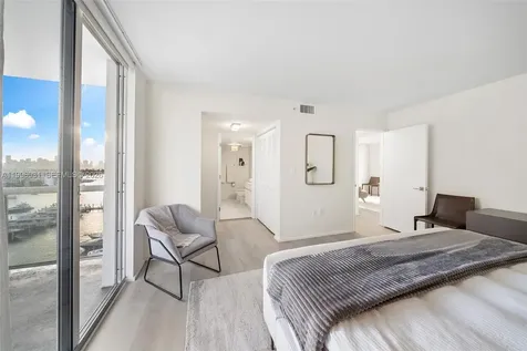 1900 Sunset Harbour Drive Miami Beach FL 33139