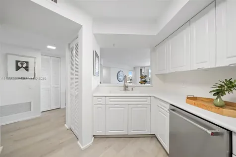 1900 Sunset Harbour Drive Miami Beach FL 33139