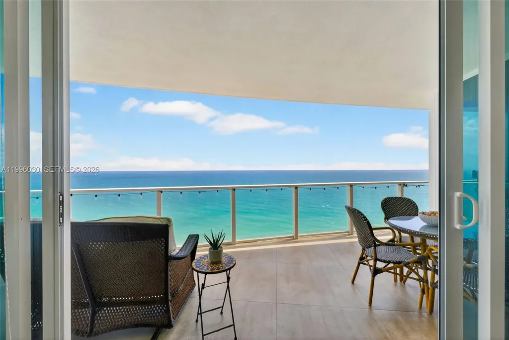 3951 S Ocean Drive Hollywood FL 33019